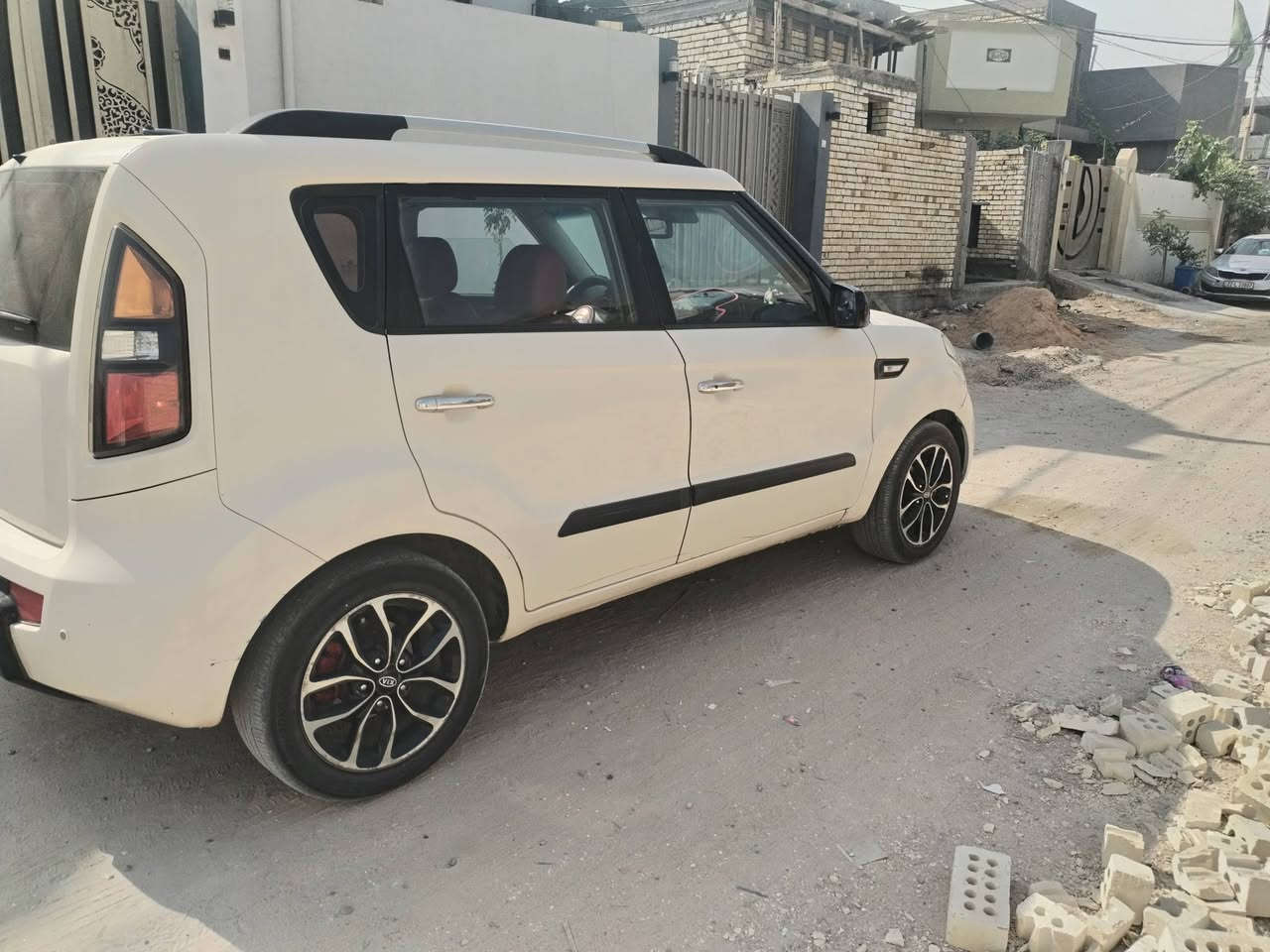 صول مديل 13 خليجيه...دخول جديد كصه جنطه متوئمه أرقام وسنويه  أربيل ع رقم الشاصي... السياره جديده وجاهزه للأخير مذب ع الف....  محرك 1600....شرط لا تبخير ولاتنقيص... فول مواصفات فتحه خمس بصمات كامره تدفئه تبريد بالكشنات شاشه حساسات امامي خلفيه كير محرك مكفولات  حداديه تخم تاير جديد....  السعر 42..وبيه شويه مجال..... مكان السياره نجف..... ***********....السياره احلا من الصور@@@@
