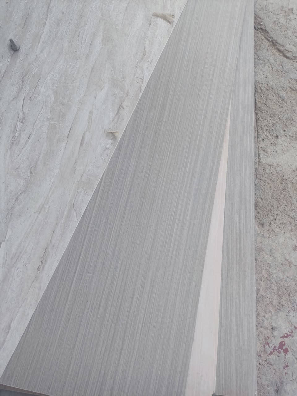 السلام عليكم بديل الرخام عشر قطع السعر 100 ألف التفاصيل داخل الفديو مكاني بغداد قرب علوة الرشيد الدوره ***********. ***********
