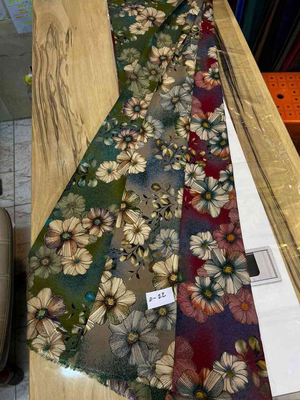 كل ماهو جديد ومميز لدينا♕
 #اقمشة كشمير 3Dشمالي
🚗يوجد خدمة توصيل 🚗


**إذا كنت صاحب هذا الإعلان وتريد حذفه لأي سبب، رجاءا أرسل رسالة إلى الدعم الفني**