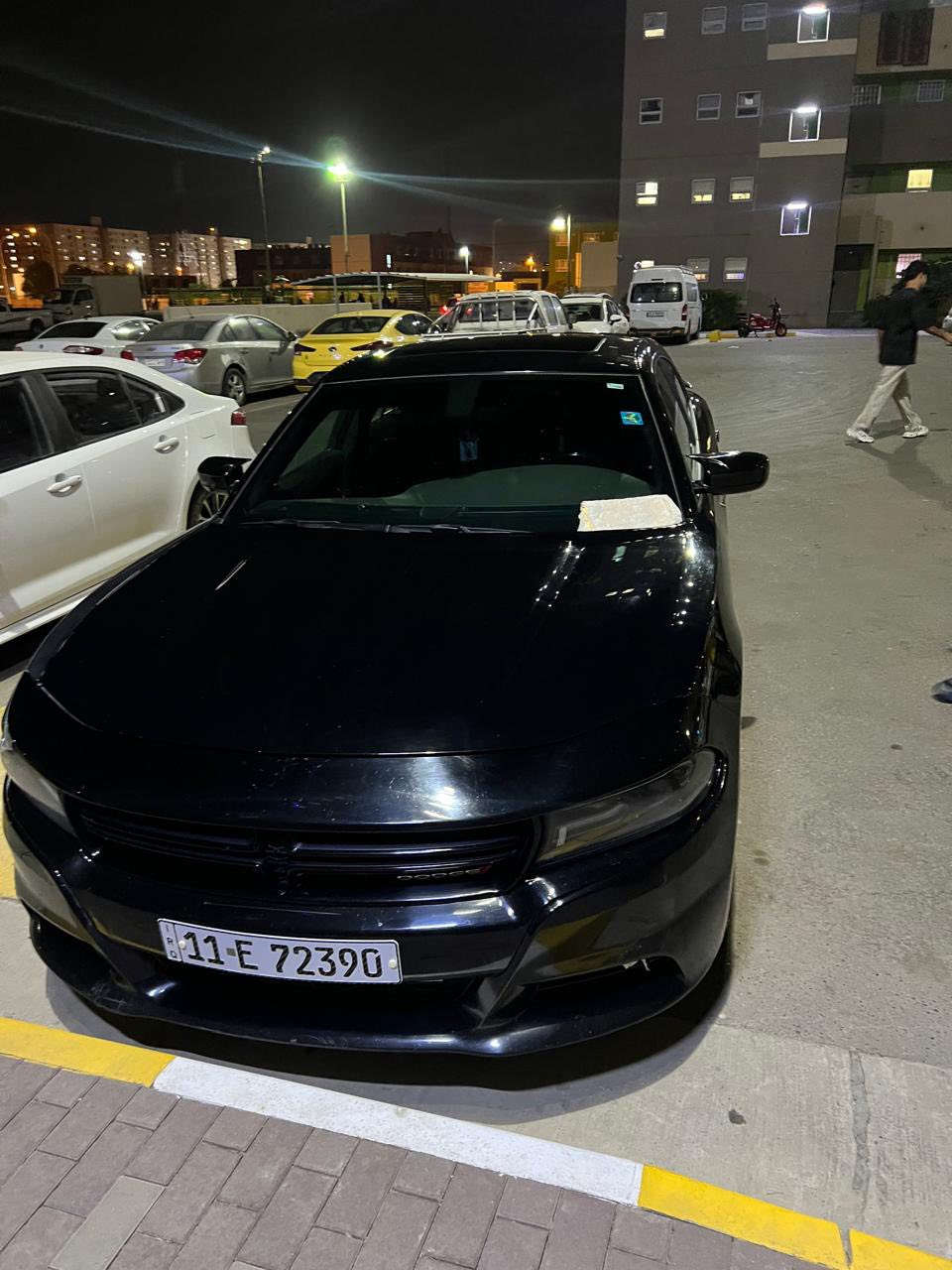 سلام عليكم جارجر موديل 20 فول الفول فتحه ثلاجه محرك 3600 كشن حاضن وذاكره شاشه جبيره سياره بدون تبديل فقط كلير من امريكا لا شاصي ولا لغد بسمي استخدام شخصي السعر المطلوب 184 بيها مجال بسيط مكان سياره بغداد رقم الهاتف ***********
