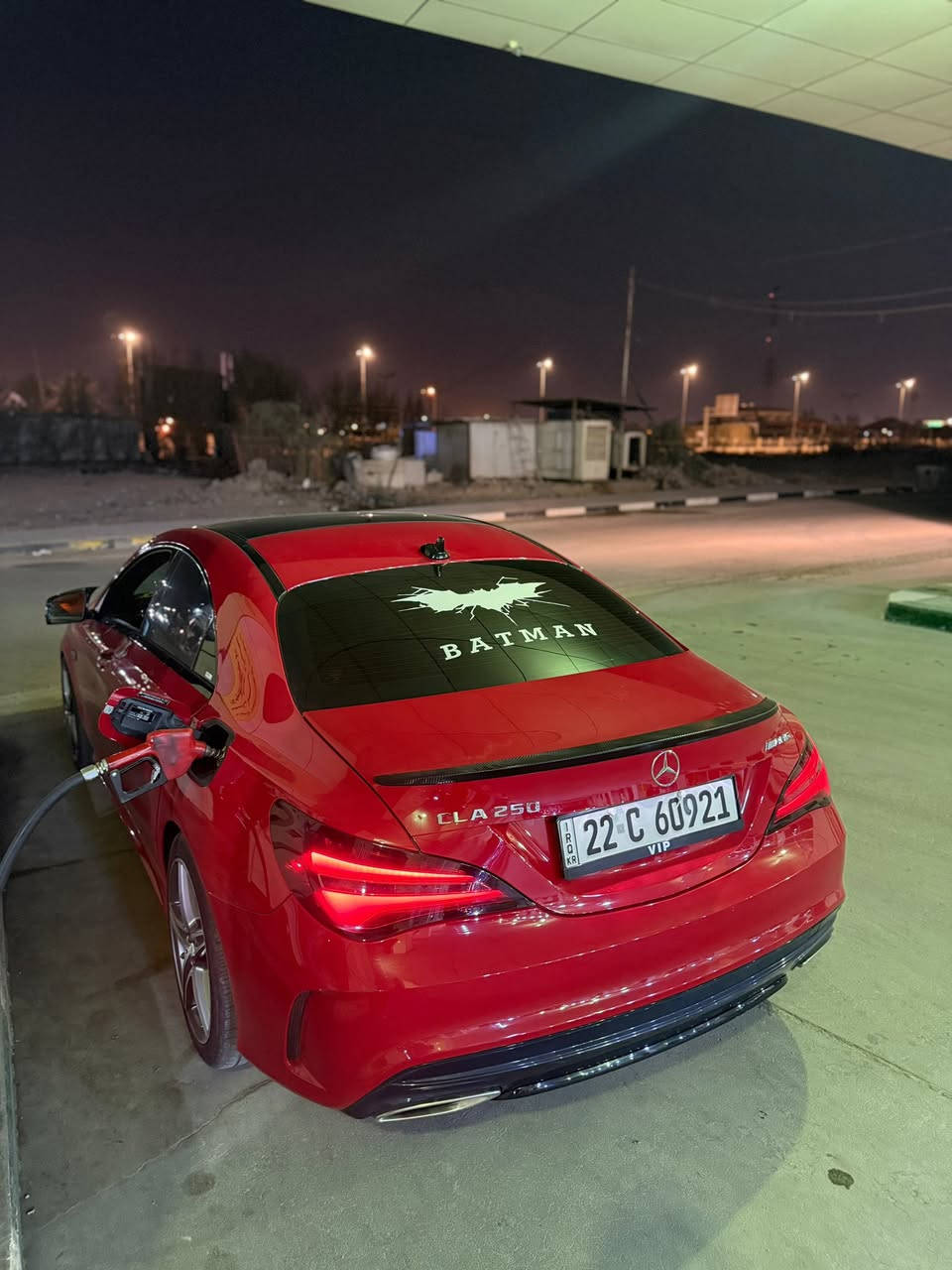 Cla 250 
2018 
103 الف كيلومتر ماشيه 
كفاله عامه السياره
فتحت بانوراما 
كشنات خزن 
المكينه 2000 تيربو 
حساس صندوك فتح تلقائي 
جامات كهربائيه مع البانوراما فتح من البصمه 
4 وضعيات للقياده
وبعد بيهة مواصفات خير من الله
الرقم ***********
