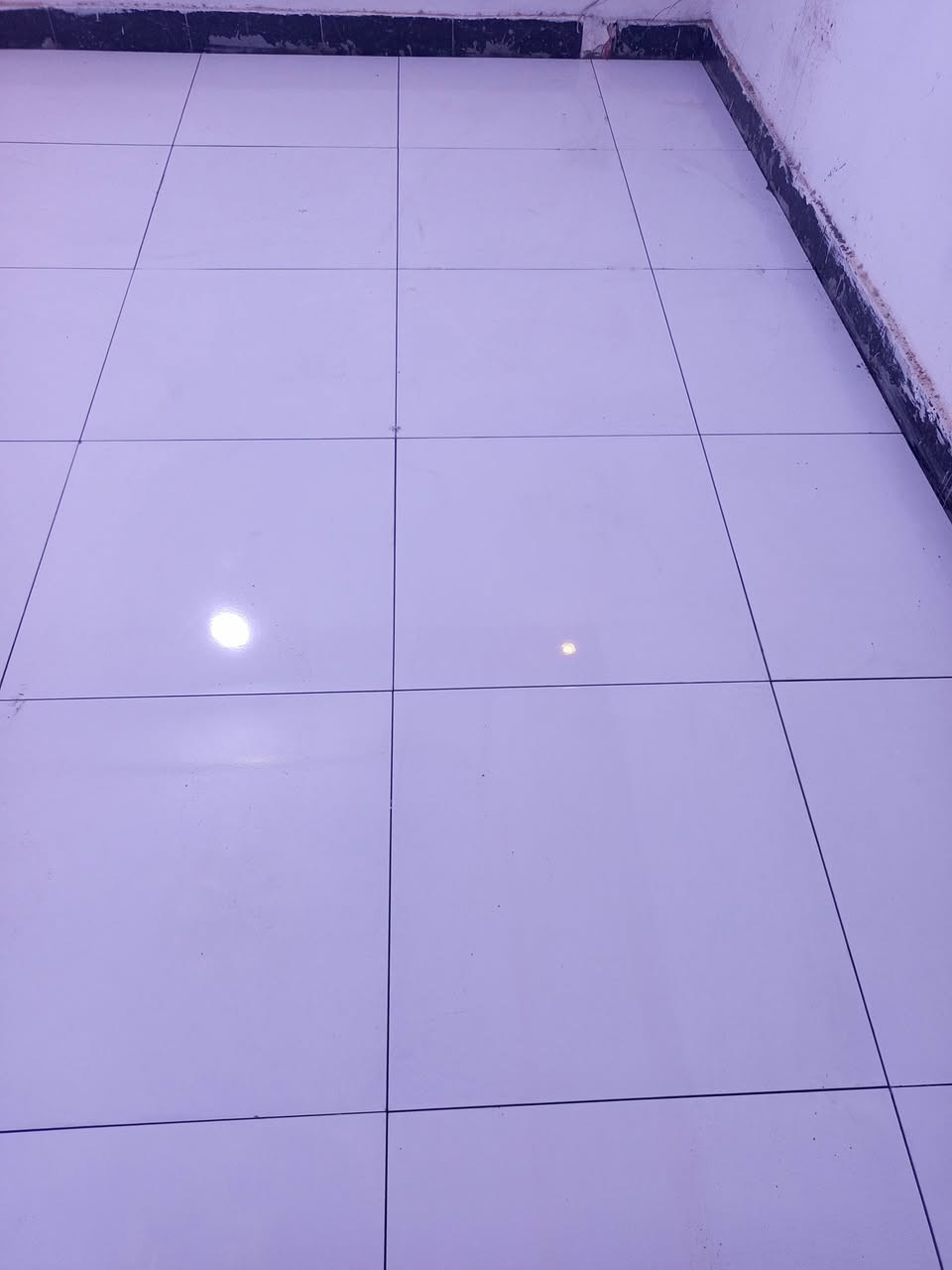 سلام عليكم
كادر ارضيات وجدران اسعار مناسبه نشتغل نظام النقد والاقصاد
***********اتصال +واتساب
***********اتصال
