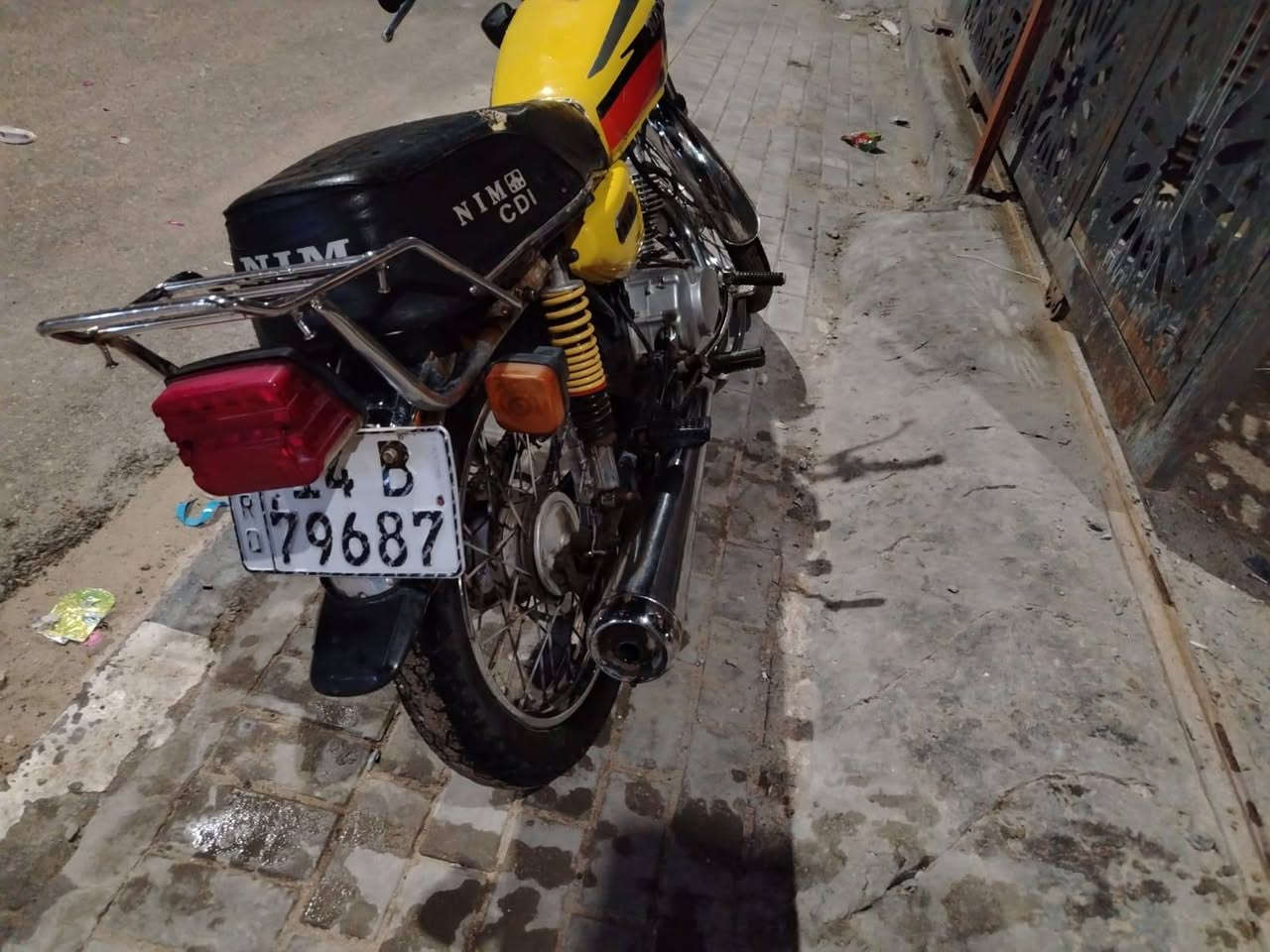 السلام عليكم
دراجه نامه للبيع
الدراجه مديل 2022
الدراجة رقم وسنويه بسمي
دراجه نظيفه مامفتوحه
البصره كرمه علي
واتساب
***********
