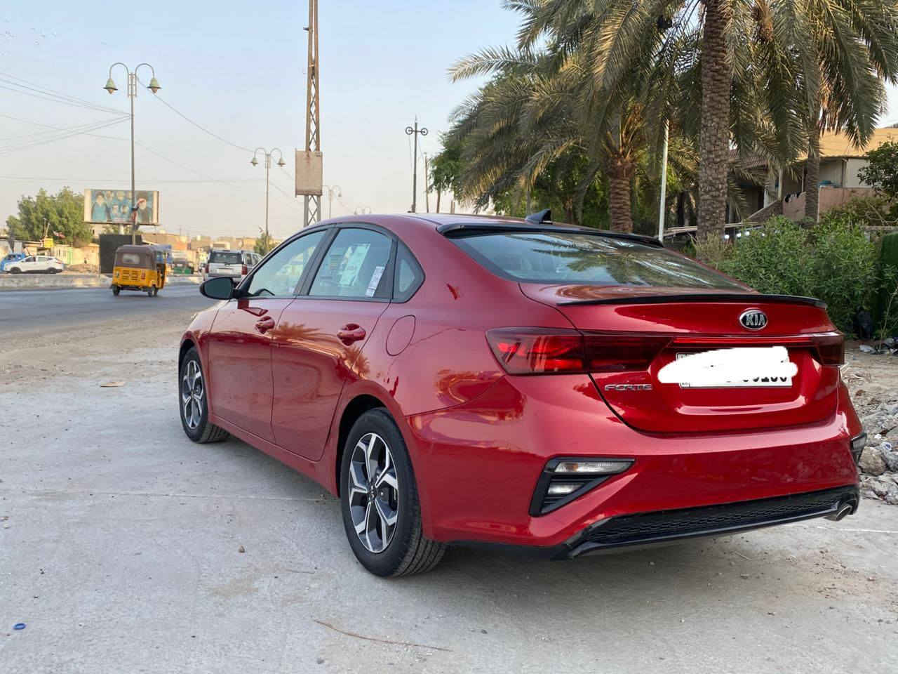 السلام عليكم ورحمة الله 
فورتي موديل 2020
كير اي تي المرغوب
 حادثها جاملغ وبنيد  شواصي ولغد سليمات ايرباك سليم بدون دواخل 
رقم اربيل
سعر 140
سياره فول نظافه بالعافيه عالياخذها 
ماشيه 67 حقيقي 
***********
