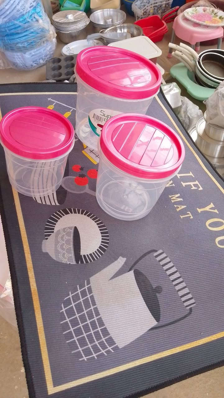 تخفيضات تم وصول بضاعة جديده منضفات ومواد منزليه ومفروشات وأجهزة كهربائية وحاجه بألف  وأي شي يحتاجه المنزل العنوان قضاء الدغارة حي الحريه الثالثة قرب الفلكة على شارع سومر مقابيل عياده الدكتورة الأسنان سارة فؤاد  الاستفسار أكثر اتصل او راسل واتساب ‏‪***********‬‏  تتوفر خدمه توصيل
