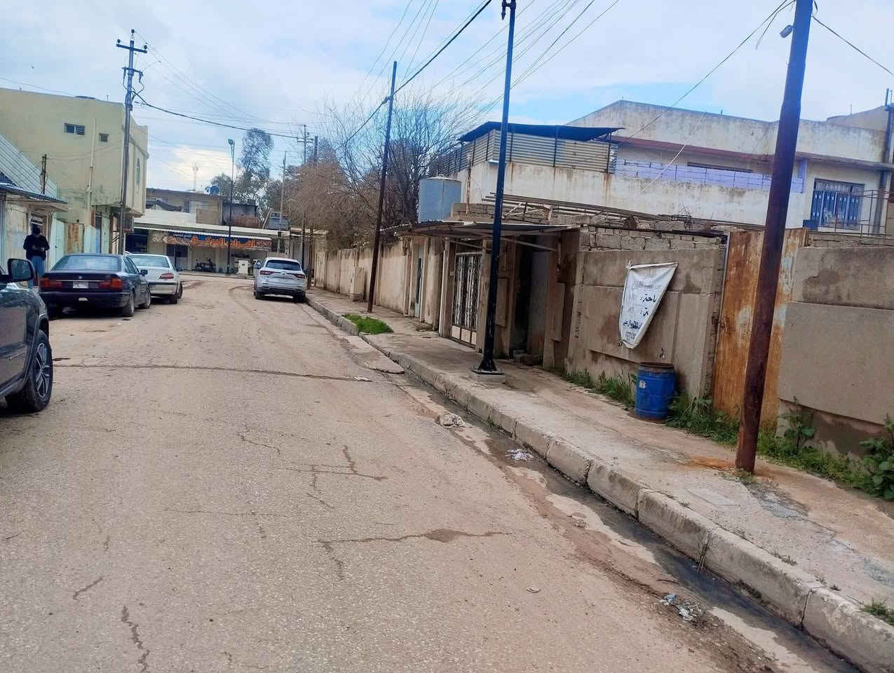 🏦 عروض مكتب بيت الأركان للعقار  🏦

الدار للبيع في حي العربي المساحة ٥٦١ م 

الواجهة ١٧م عمق ٣٣م اتجاه غروب شمال 

التفاصيل البناء قديم البيع بحساب الأرض 

الموقع حي العربي قرب جامع الشهيد حسن 
🏦                                                  🏦
السعر على التليكرام https://t.me/alarkan_1
للاستفسار مراجعة مكتب بيت الأركان للعقار 

موقع موصل حي العربي قرب مطعم ماشاءالله 

*********** / *********** / *********** 🏦
