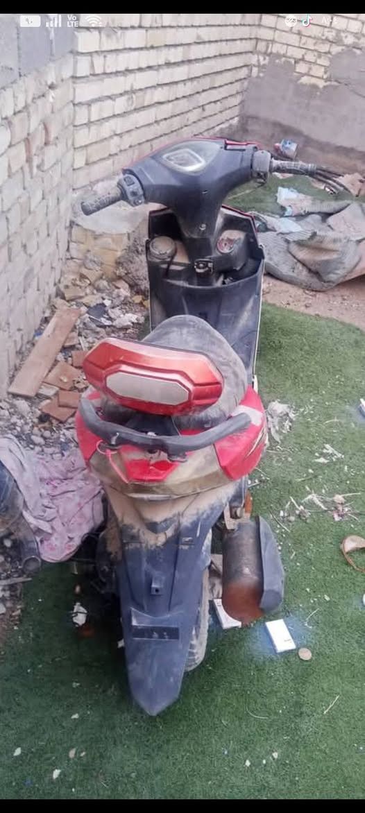 دراجة البيع ابيع كوم حديد مكان البلديات الصحفين السعر 150  رقم التليفون ***********
