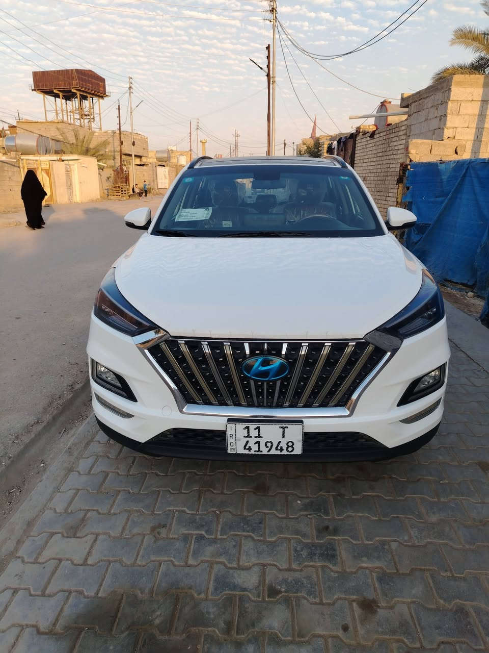 السلام عليكم توسان 20 مكفوله ماشيه 47حقيقي فول مواصفات خمسه عدسات مري شفط اشاير بل مري دشبول صاج شاشه جبيره سنويه ل 30 شاير ترحيب عنوان بغداد ***********
