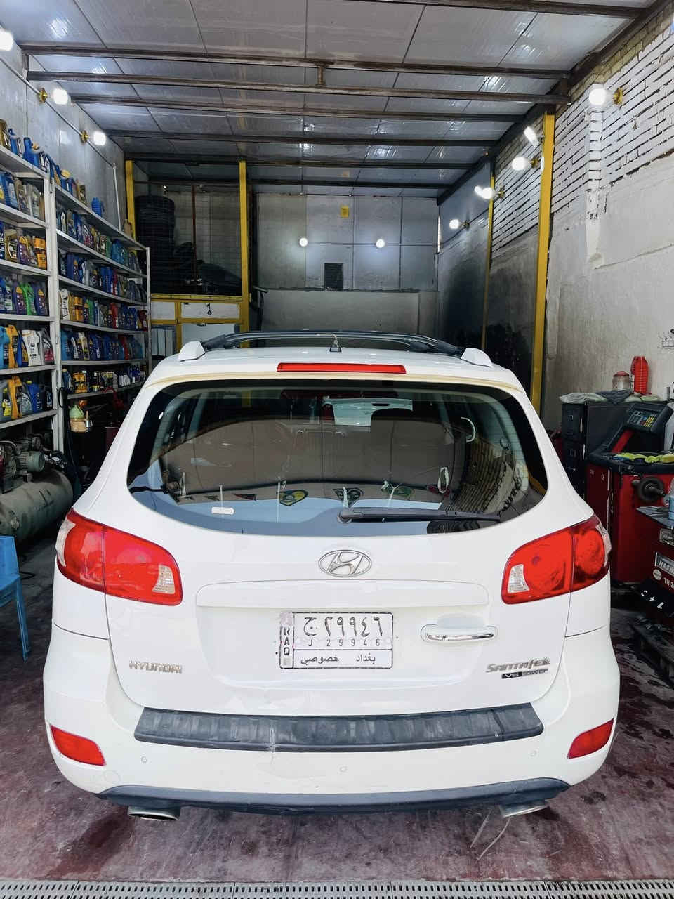 السلام عليكم سنتافيا للبيع موديل 2009 خليجي 6سلندر
فول مواصفات عده البصمه 
مري شفط فتحه سقف تحكمات ستيرن فور ويل 
دوشمه وارضيات وتغليف بيبان جدد 
السونر مرفق مع بالصور  
بغداد/مدينه الصدر/للاستفسار ***********
