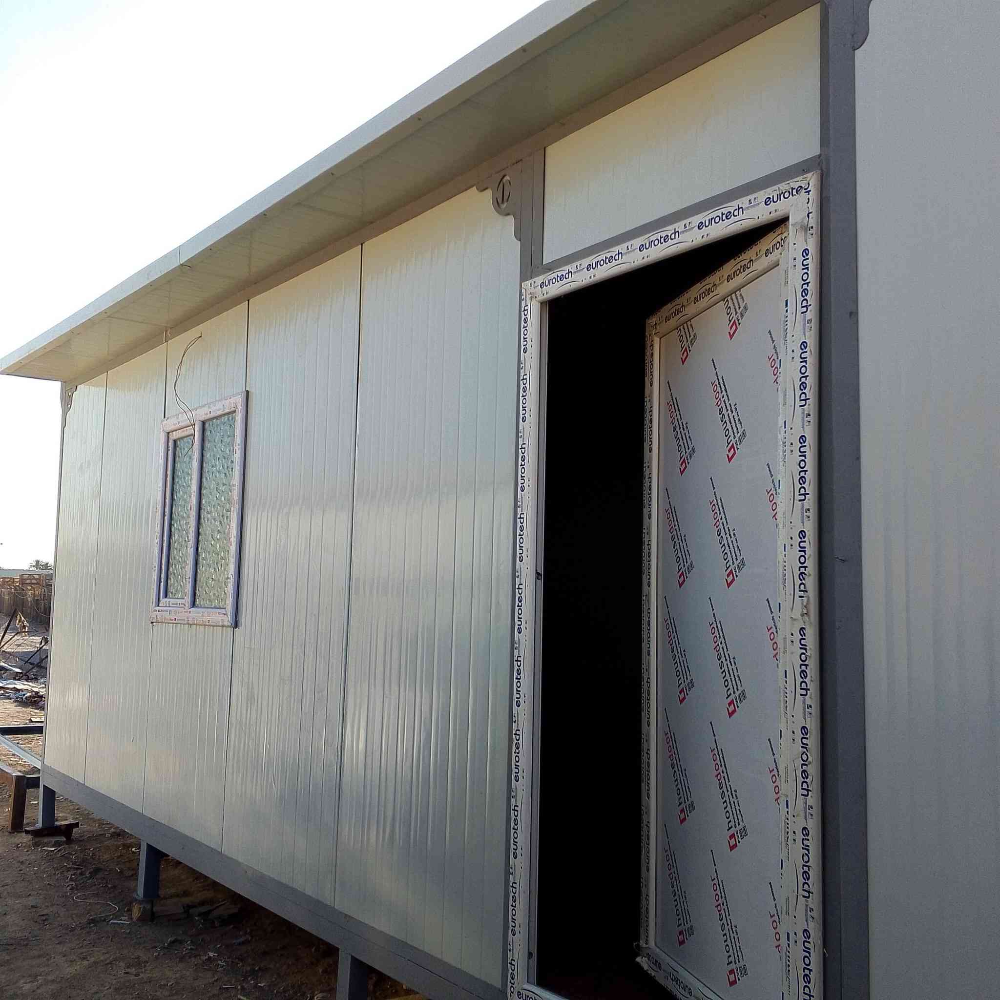 السلام عليكم ورحمة الله وبركاتة نعمل كرفانات جديد حسب طلب بجميع القياسات شغل درجه  التواصل خاص او واتساب أو على الراقام ***********///*********** الجميع محافظة العراق 🇮🇶
