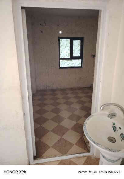 يوجد لدينا
شقه للايجار طابق ثاني

غرفه كلدور مطبخ صحيات

سعر اجار ٢٠٠ الف

حله حي العسكري شارع ٣٠ الظباط قرب الدكتور مثنى البديري

للاستفسار الاتصال على الرقم ***********
