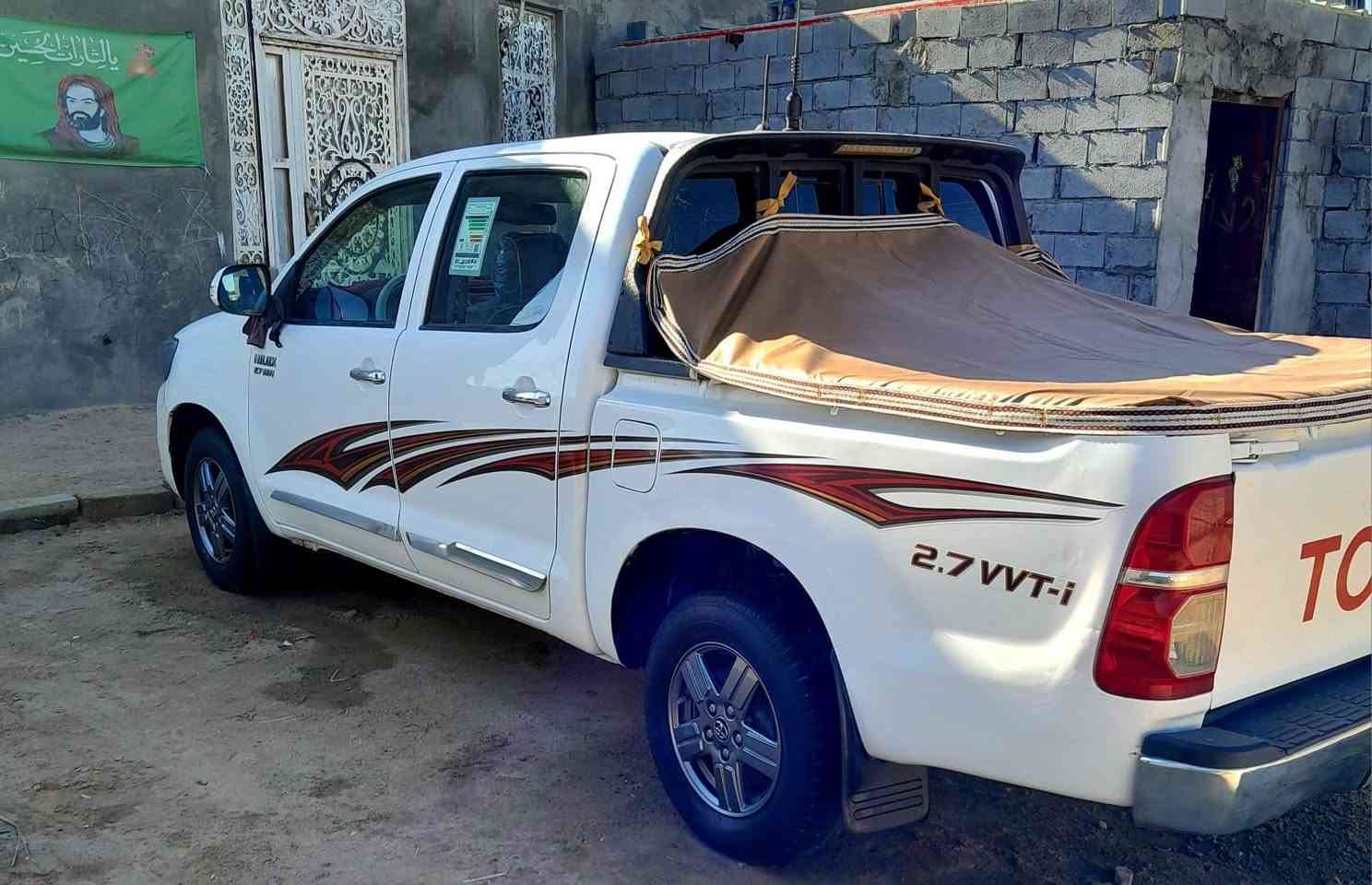 سلام عليكم بيك اب هيلوكس 2014قطري شاصي 12 رقم دهوك نكليزي جديد الاستفسار ***********
