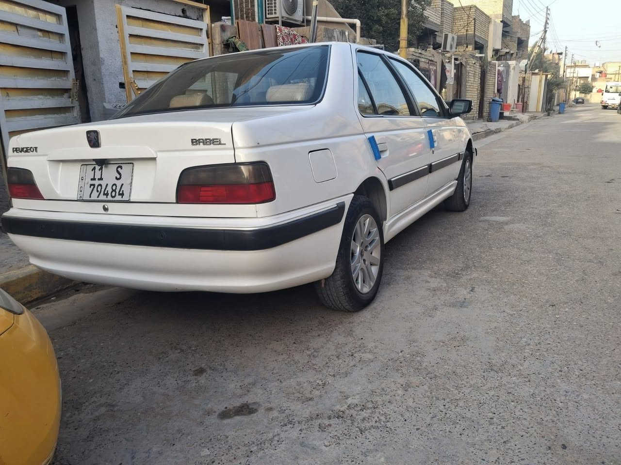 السلام عليكم سياره بيجو بارص ٢٠٢٣ ماشيه ٣٩ الف  بيها بارد بالجاملغ الامامي عكس السايق مكاني بغداد العبيدي السعر ٧٨ وبيها مجال***********
