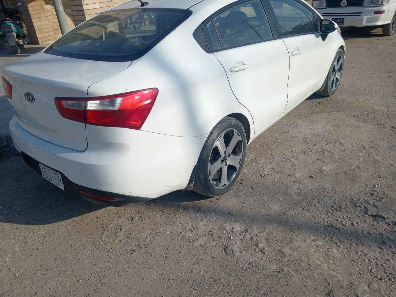 سلام عليكم 
كيه ريو 
موديل 2012 خليجي 
رقم بابل سنويته 2030
كير أوتو 
مكانه بابل 
تبريد فقط كمبريسر 
***********
رقم صاحب السياره
