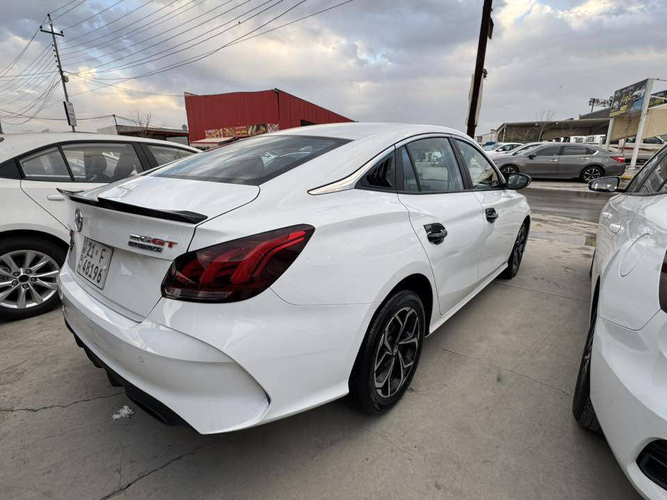 جیتی گێڕ عادی 2024
26 هەزار ڕۆشتوە 
دۆسەکەی قوپاوە لەگەڵ شوختێک 
کامل جوانکاری بۆ کراوە 
سعر 94 گەڵا 
***********
