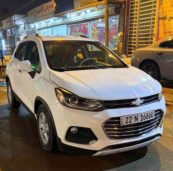 للبيع – شوفرليت تراكس 
 لون أبيض موديل ٢٠٢٢
سنوية جديدة رقم اربيل 
بدون صبغ 

ايرباك سليم 

السيارة نظيفة جداً، استخدام راقي، خالية من العيوب.
المواصفات: شاشة وسطية، كاميرا خلفية، أضواء LED، تكييف ممتاز وتدفئة حساسات جانبيه وخلفية مثبت سرعة
مقاعد جلد 

فول مواصفات 
عدا الفتحه 
اقتصادية 

محرك قوي وناعم
السيارة جاهزة للفحص
الرقم: ***********

العنوان _بغداد _البلديات _نهايه شارع معامل الكاشي بغداد
