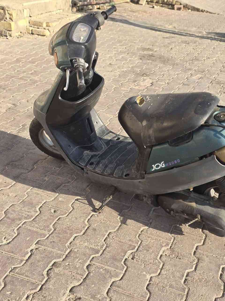 دراجه بطه اوراق 
السعر ١٠٠ 
رقم ***********
