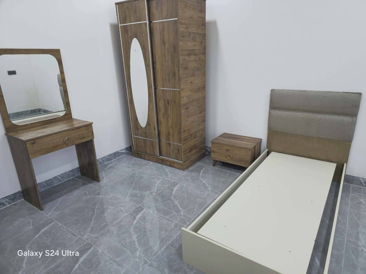 للبيع اغراض بيت والأسعار مكتوب بل صور عنوان موصل شلالات قرب دجله ستي موجود توصيل


**إذا كنت صاحب هذا الإعلان وتريد حذفه لأي سبب، رجاءا أرسل رسالة إلى الدعم الفني**