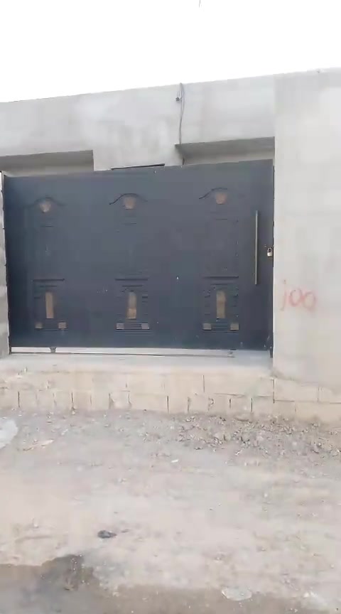 بيت للاجار حي الأطباء بشارع مولد مقداد
***********
