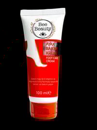 كريم العناية بالقدم من ماركة Bee Beauty  الفوائد الرئيسية:  يحتوي على ...