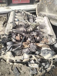 تفصيخ بي ام ٧٥٠ • ١٢ سلندر • محرك وكير جديد