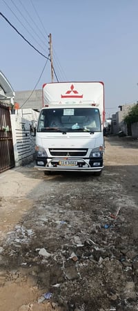 شاحنة • معلومات ناقصة