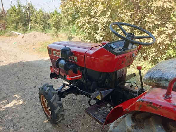 السلام عليكم للبيع مكينه ينمرشركه حجم 18مع رفاسه مكان بغداد الاتصال على الرقم ***********
