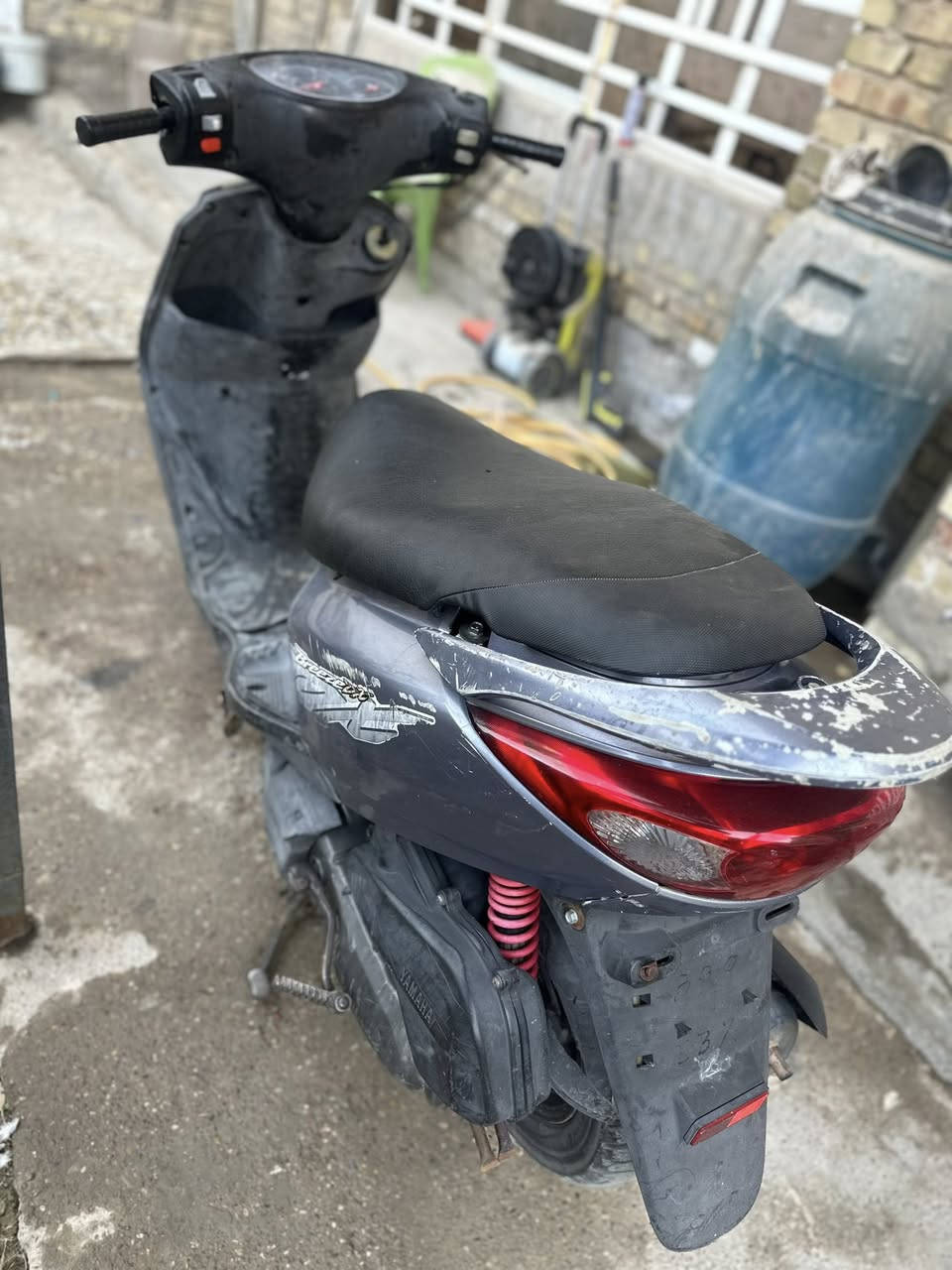 دراجه بريز للبيع البلديات 
الهاتف ***********
