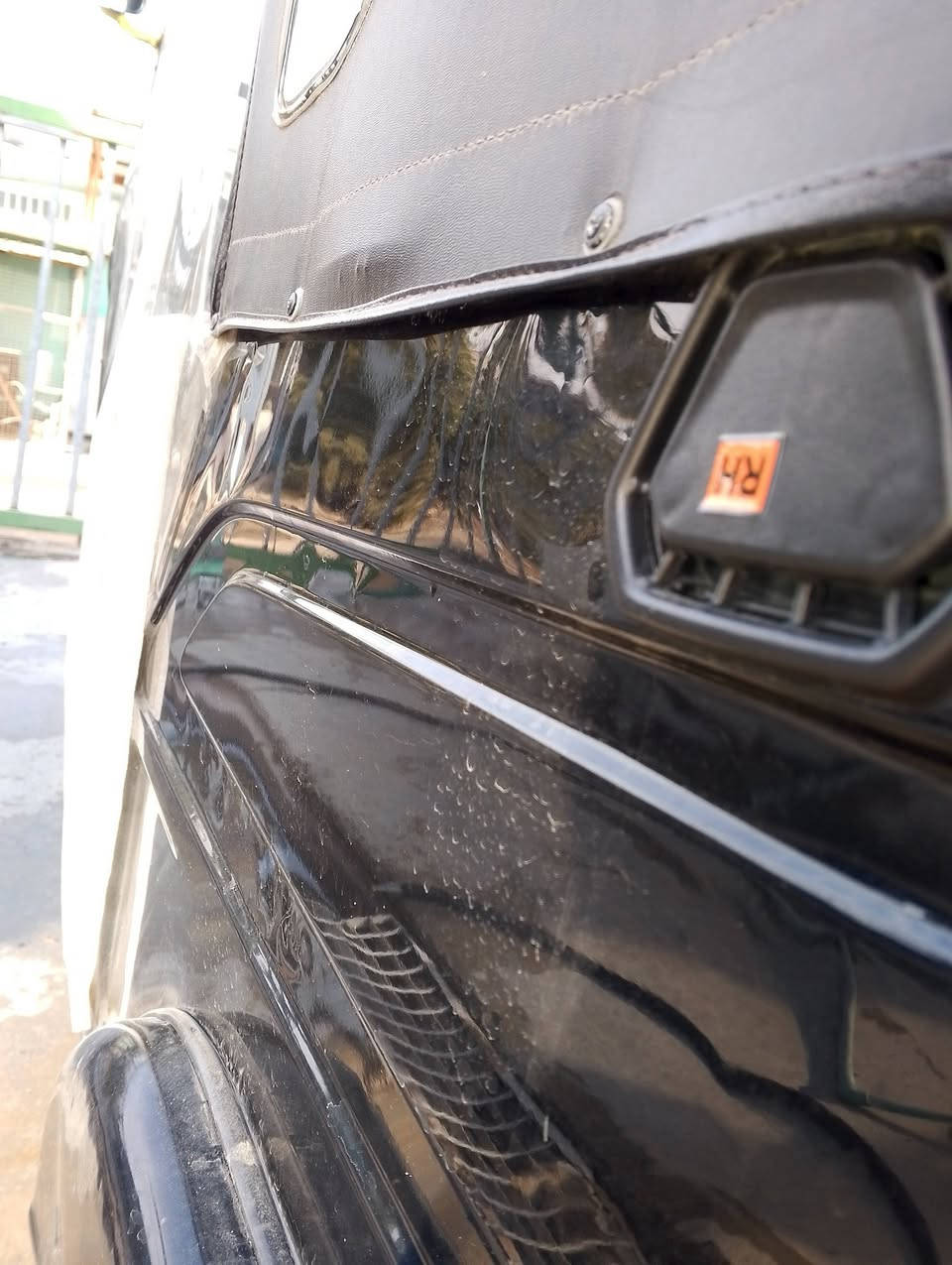 السلام عليكم تكتك للبيع موديل 23 اوراق خالي صادق تكتك كفاله عامه رجاء وشراء لا يخابر***********
