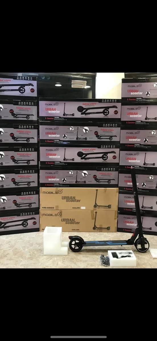 يا الله السلام عليكم 

سكوترات. تقريبا. 40 قطعه  موديلين 

البيع شلع او نص الكميه. 90/100 جديد ممفتوح ووياهن خرائط مال بطاريه يعني مو فارغات 

شلع شلع شلع  

#القطعه.     50. الف قفل قفل 

مكاني بغداد وموجود توصيل 
هديه وياهن 100 بطاريه جديده 
مكينه لحام نقطيه 

***********
