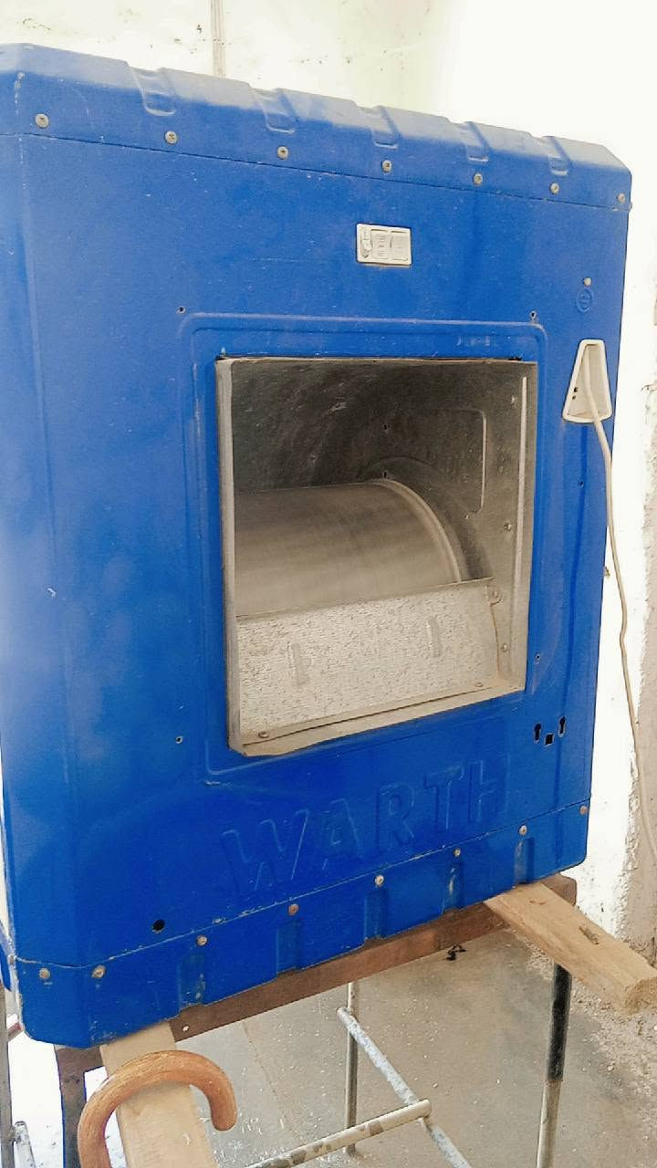 البيع مبرده اخت جديده السعر 110بيها مجال *********** الهاتف
