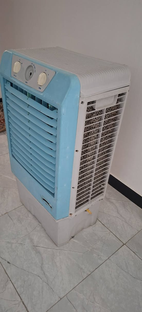 كنفيره بدون ماطور ١٥ الف ***********
