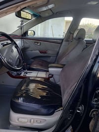 شباب سيارة ازيرا موديل 2007 بأسمي سيارة جاهزة صدر امامي وخلفي جديد تبر...