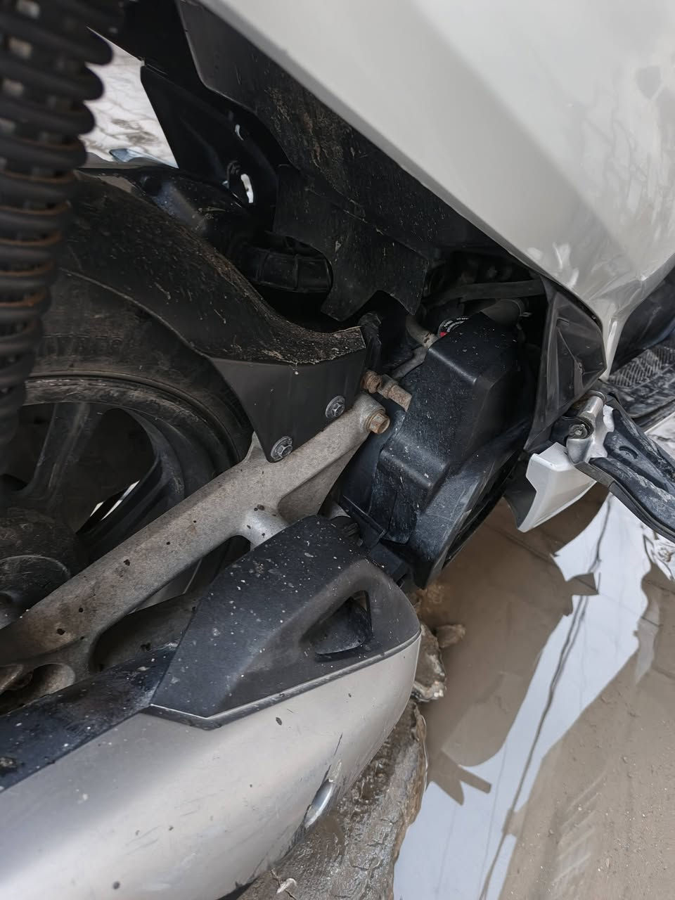 Pcx
بي سي اكس نضافه مثل متشوفون كهرائياتها وحساسات كلها شغاله  نكره سلف كفاله عامه جيب فيتر وتعال افحص السعر مليونين و 250 مكاني المنصور وهاذ رقمي متوفر واتساب
 ***********
