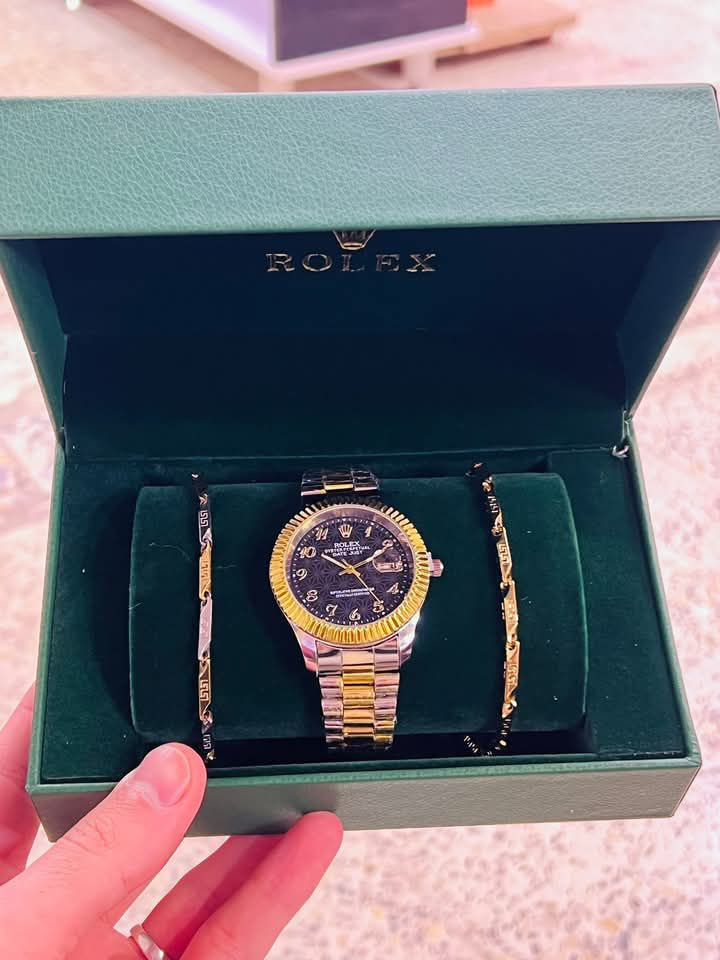 ماعرف شكد سعرهة خلي سعرك وبلعافية


**إذا كنت صاحب هذا الإعلان وتريد حذفه لأي سبب، رجاءا أرسل رسالة إلى الدعم الفني**