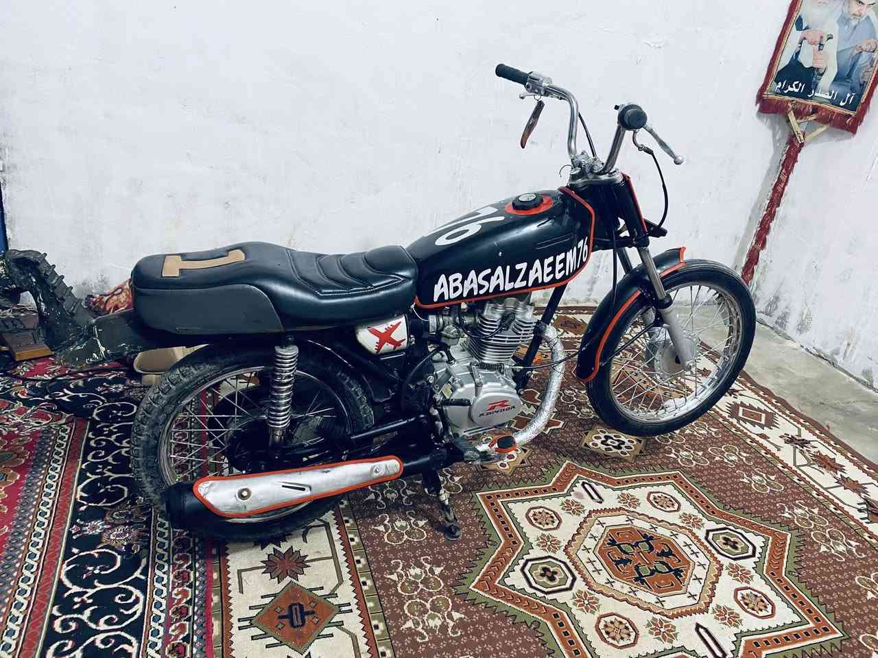 سلام عليكم دراجه لبيع رابيدو تعميره25مكينه ما مفتوح شاصي نامه كصبت رفيعه بدون دوات دوات سعر 650وبيها مجال لشرايه لوتي طلع كبل. رقمي ‭0781 557 3582‬مكان لعماره قلعه صالح
