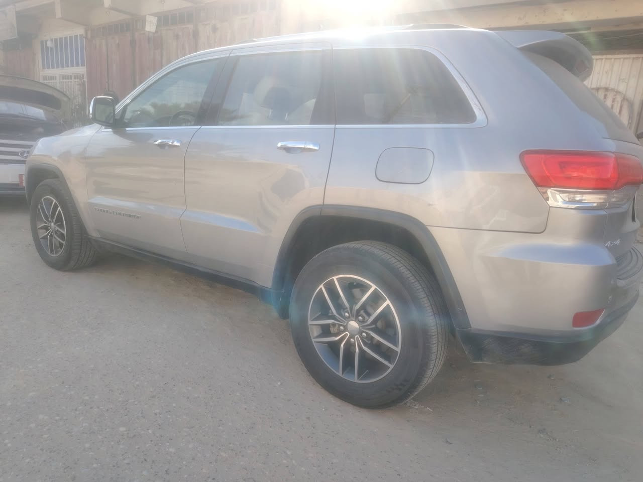 2018 سياره جديده. ضربته جاملق وبنيد من غير داخل معوقين تحررت يعني تحول حره كبل. سعره 210.تلفون ***********.المكان ذي قار المركز
