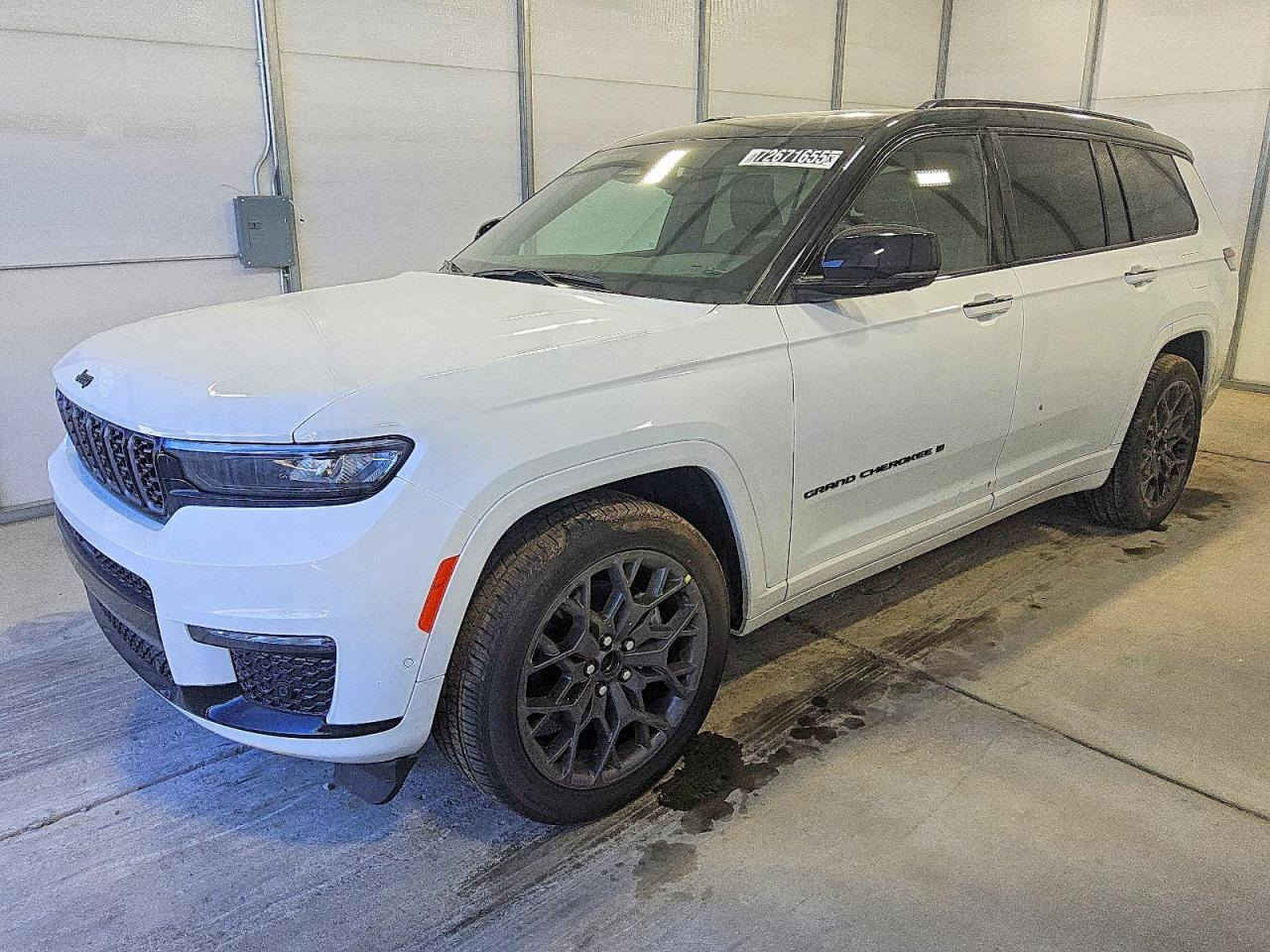 ***مزاد***
2025 JEEP GRAND CHEROKEE L SUMMIT
تاريخ المزاد/9/2/2026   الساعة : 8:00 مساءاً
الضرر:كما موضح في الصور
المسافة المقـطوعة /2,212 mi
حجم المحرك /3.6لتر       6 سلندر  
السعر/ حسب المزاد
مدة الوصول/شهرين الى ثلاثة اشهر حسب الولاية
توضيح:-
يتم عرض السيارات المميزة في المزاد يومياً.
صور وتفاصيل واضحه للسيارات المعروضة.
🌐امكانية النقل الدولي الى مختلف الوجهات :
♦ام قصر
♦كردستان العراق 
♦الامارات 
♦الاردن 
♦️ميرسين  
👌خدمات اضافية :
🔧تصليح في دبي 
🛑فحص السيارة وكشف الاضرار السابقة ببرنامج كارفاكس قبل الشراء مجاناً.
🔥انظموا الينا ولا تفوتوا فرصة شراء السيارات من المزاد🔥 واهلا وسهلا بالجميع 🤝
تواصل معنا على الواتساب:
*********** مهندس حسين
*********** استاذ مرتضى
او الاتصال على:
*********** مهندس حسين 
*********** استاذ مرتضى
 العنوان: الديوانية - قضاء عفك- مجاور كراج عفك
#نيبور_موتورز #بغداد #مزاد #العراق #وارد_امريكي
