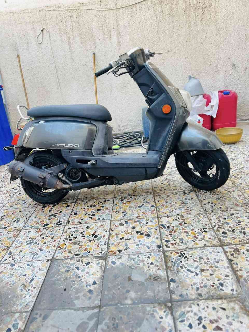 بوليس مسطرة 2011للبيع دراجة وكالة قبل 3 اشهر نازلةكلها شغالة من بريكات ومن دبلات كلشي عداد الكتروني حديث طلاعات مكفولة من كلشي مكينة وكفر 
مكاني :بغداد دورة حي الصحة
رقمي :***********
