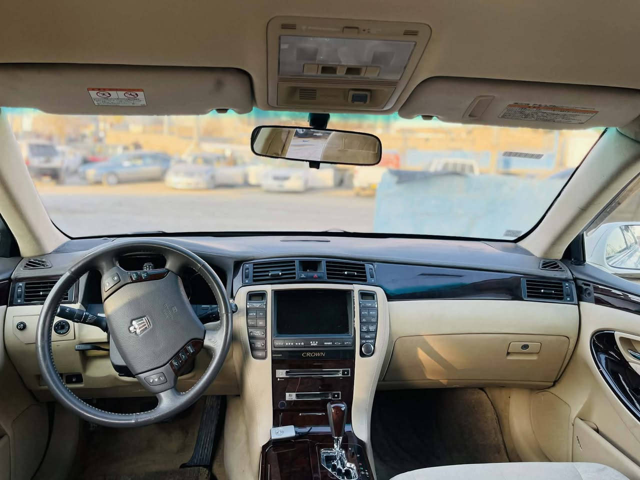 2007بڕاوە
گێڕگەورە مەکینە بچوک 180بێدوکەڵ
ساج مەلەکی 
سێ دوگمە پەردە 
شاشەوکامێرە
کامل مەسرەف ساردوگەرمی بەسراوە جامی هەڵگیراوە 
چاڵوشوختی نیە تەقەوڕەقەی نیە عەشیای ناوسنوق کامل دەعمولێدراوی نیە شانسیو کەڤەر بەشەرت سەقفی شوشەی
سەقفوحیزام بەشەرت سەیارەکە زۆرجوانە هیچ مەسرەفی نیە تایەوپاتری تازە 
شوێن سەیدسادق 
***********ڤایبەر
***********
