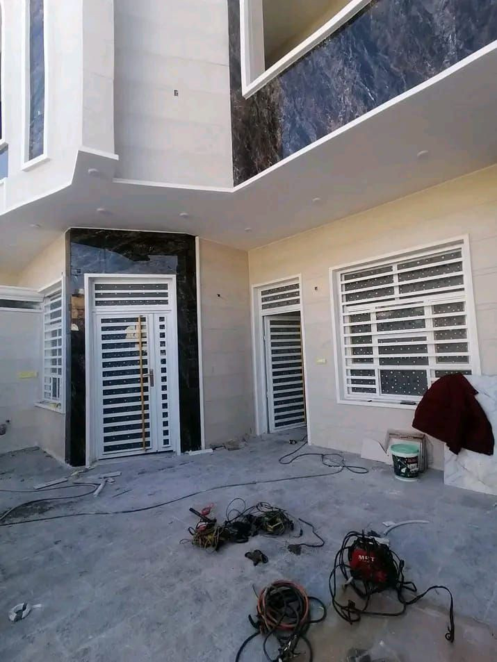 سلام عليكم تفصال باب شبابيك حديد تركي ثقيل 2ملم *********** واتساب
