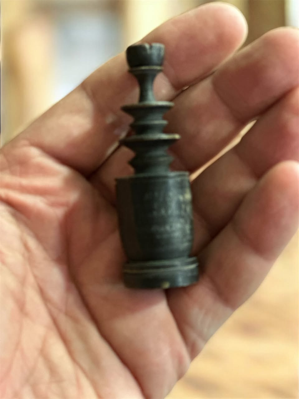 شطرنج   
صناعة يدوية 
- نوع  /  خشب صيني 
- قياس / 40 ×40 سم 
- مـلاحظة ( بدون اي ظرر او تصليح ) 
- العنوان / بغداد / الكرادة / حي الوحدة . شارع سلمان فائق  (  مجمع بازار انتيك بغداد )  
   الطابق الاول  
  للاستفسار اكثر الاتصال لاستفسار اكثر الاتصال 
  ***********        
  *********** 
واتس اب او فايبر او مراسلة الصفحة.
