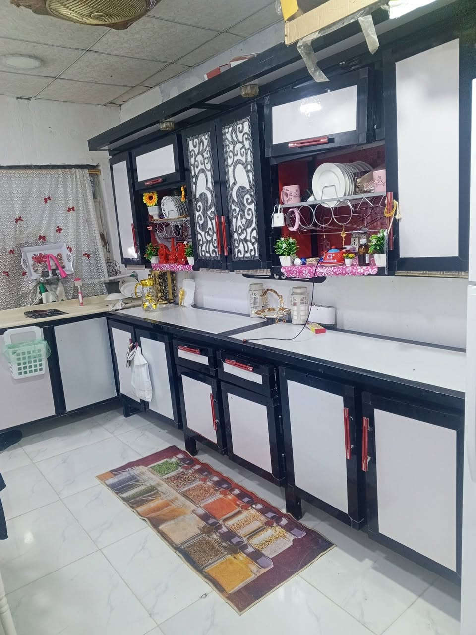 البيع لونه الحقيقي اسواد واحمر اني غيرت لونه سعر 600


**إذا كنت صاحب هذا الإعلان وتريد حذفه لأي سبب، رجاءا أرسل رسالة إلى الدعم الفني**