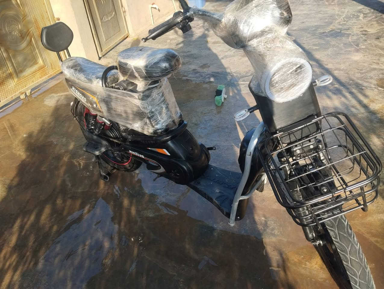 بايسكل شحن للبيع نضافه ٩٠٪ استخدام شهرين
للبيع سعر 400٠وبي مجال ***********
