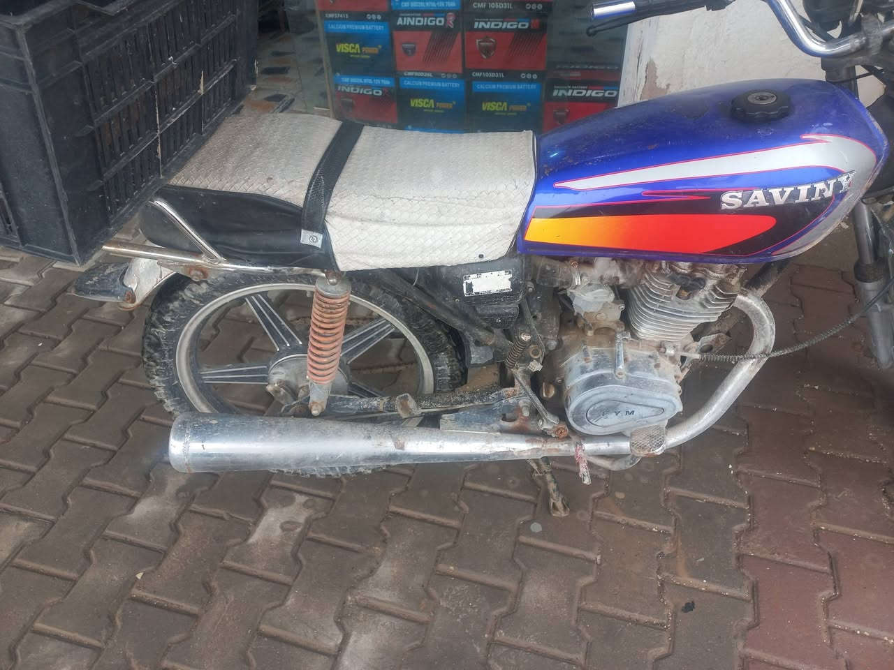 ماطور سيفان ايراني 
شغال هندر ٥ كير المحرك مبدل بيه ولفات ( المحرك نشط )
يحتاج ربط كهربائيات 
سعره ٢٥٠ 
مكاني الخالديه قرب مستشفى الرشيد


**إذا كنت صاحب هذا الإعلان وتريد حذفه لأي سبب، رجاءا أرسل رسالة إلى الدعم الفني**