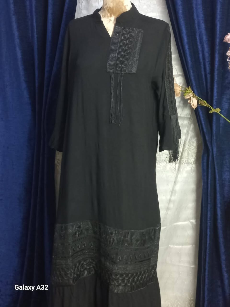 يابه السلام عليكم
🖤 إعلان رسمي:

الأسود بعده متصدر الدوري وماكو منافس 😎

جبب ودشاديش تخبل، خامات مرتبة، وأسعار تفتح النفس.

إذا شفتي القطعة وعجبج شكلها، لا تكولين "أرجعلها بعدين"...
تره غيرج هم شافها وعجبته 😅
وين الي يدور شي نظيف ومناسب وحلو كلشي جديد عدنا 
كلابيه  نسائية خامة باردة و زبدة  واحلى بعد التصميم 
وبعد احلى منها السعر 😅😅يمنا. وبس تحصلون  موديلات  جديدة وحلوة لحكي عيوني


**إذا كنت صاحب هذا الإعلان وتريد حذفه لأي سبب، رجاءا أرسل رسالة إلى الدعم الفني**