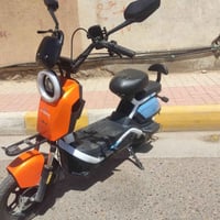 باسكال شحن للبيع السعر 250وبي مجال للاستفسار 07871915980 بطاريات نضاف