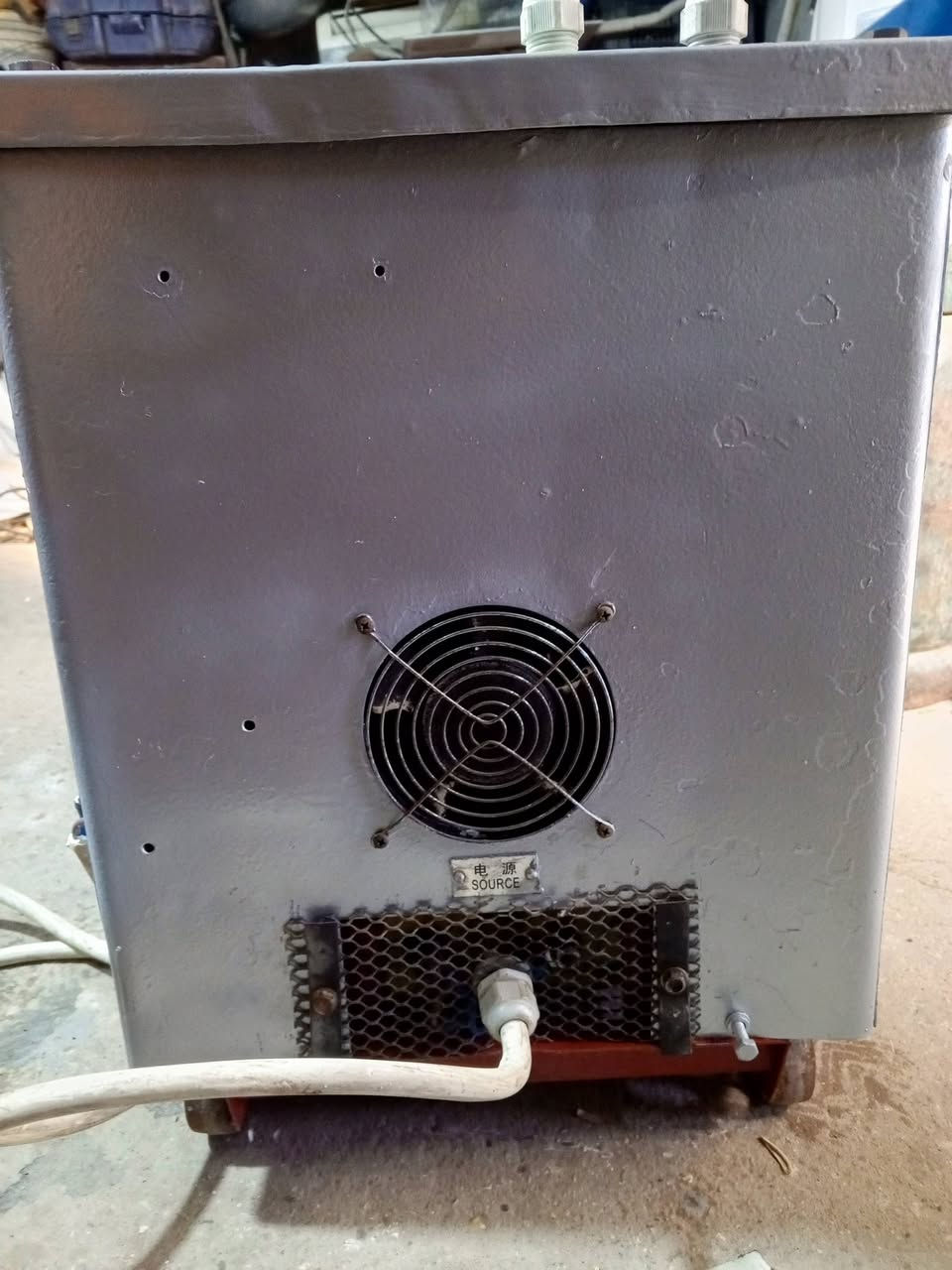 مكينه لحيم لحيم اخت الجديد ما مستخدمه هواي شغلات بسيطه في البيت مو مال معمل السعرها مليون أونصة قفل  الشراي يتصل على هذا الرقم  ***********
