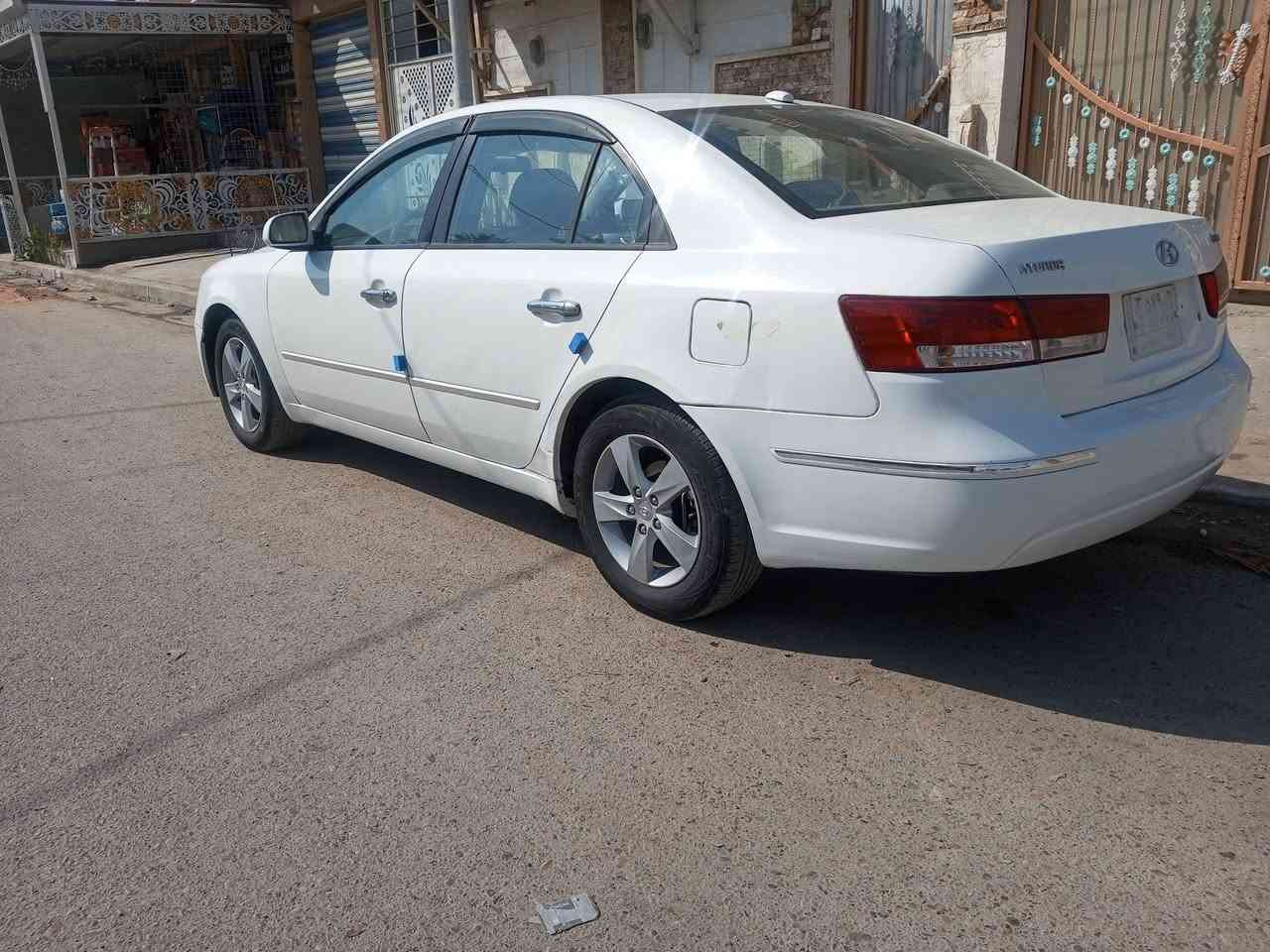 السلام عليكم سوناتا موديل 2008 رقم بغداد باسمي  مكينه 2400 جديده  صار 5 ايام من شديته بعدهي بوصل الضمان سياره جاهزه مكينه كير تخم تاير حداديه كلش حلوه بيها قطعتين  رش صبغ بدون دواخل لا ضربه ولا معجون فقط رشش جاملغ امامي وباب خلفي مكاني بغداد حي النصر رايده ب95 وبيه مجال بسيط ***********
