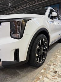 سورنتو 2025 ماشيه 7000     فول مواصفات 5 كامرات موبايل07810455855